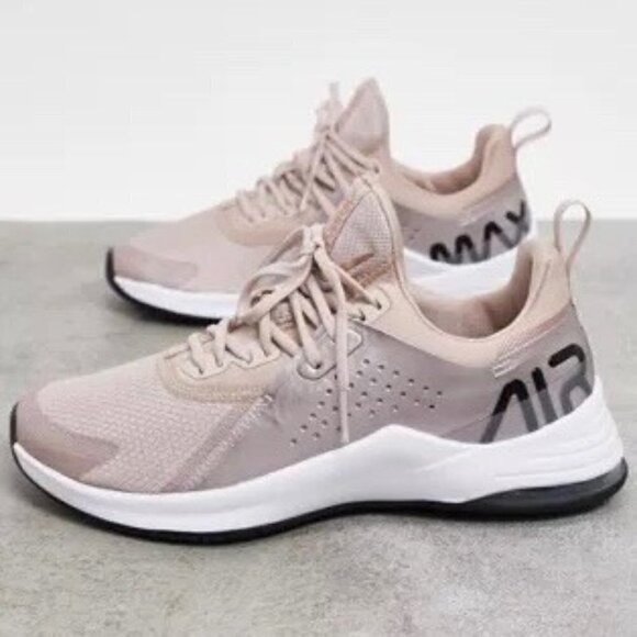 Nike Training Air Max Bella Sneakers in Rose Gold Size 8.5 CJ0842-200 - Picture 1 of 9